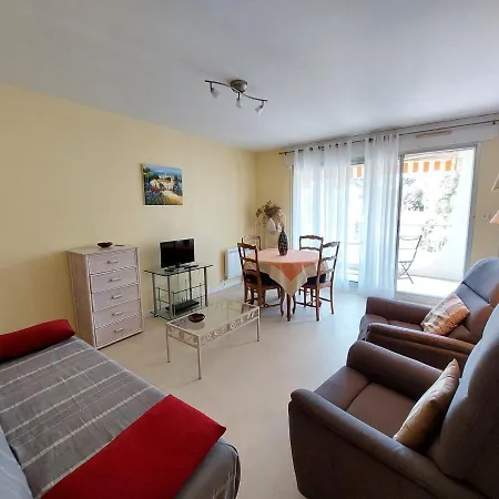 Centre-ville Saint-palais, 400m Plage, Balcon, Parking Privé - Fr-1-550-58